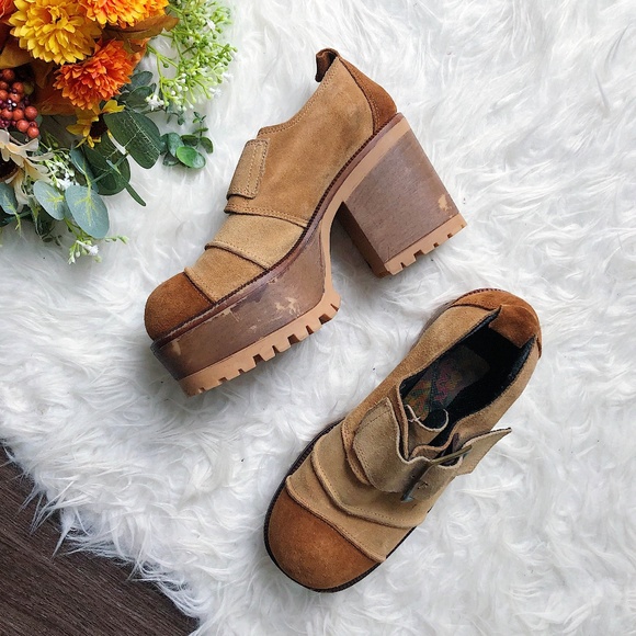 Shoes - LEATHER SUEDE HEELS CLOGS